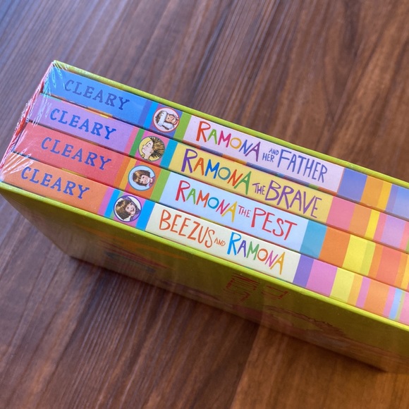 Beverly Cleary The Ramona Collection Vol. 1 - Picture 2 of 7